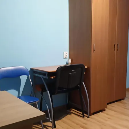 комната в трёхкомнатной квартире 弗罗茨瓦夫