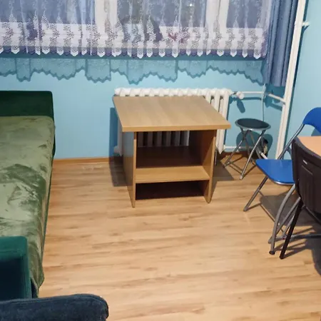 民宿 комната в трёхкомнатной квартире